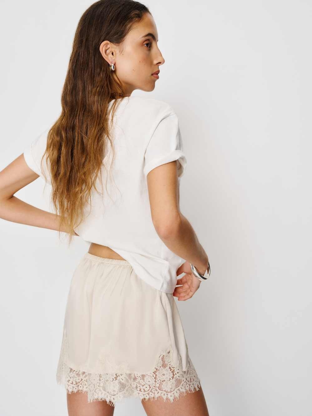 Reformation Fern Satin Short - Picture 2 of 5